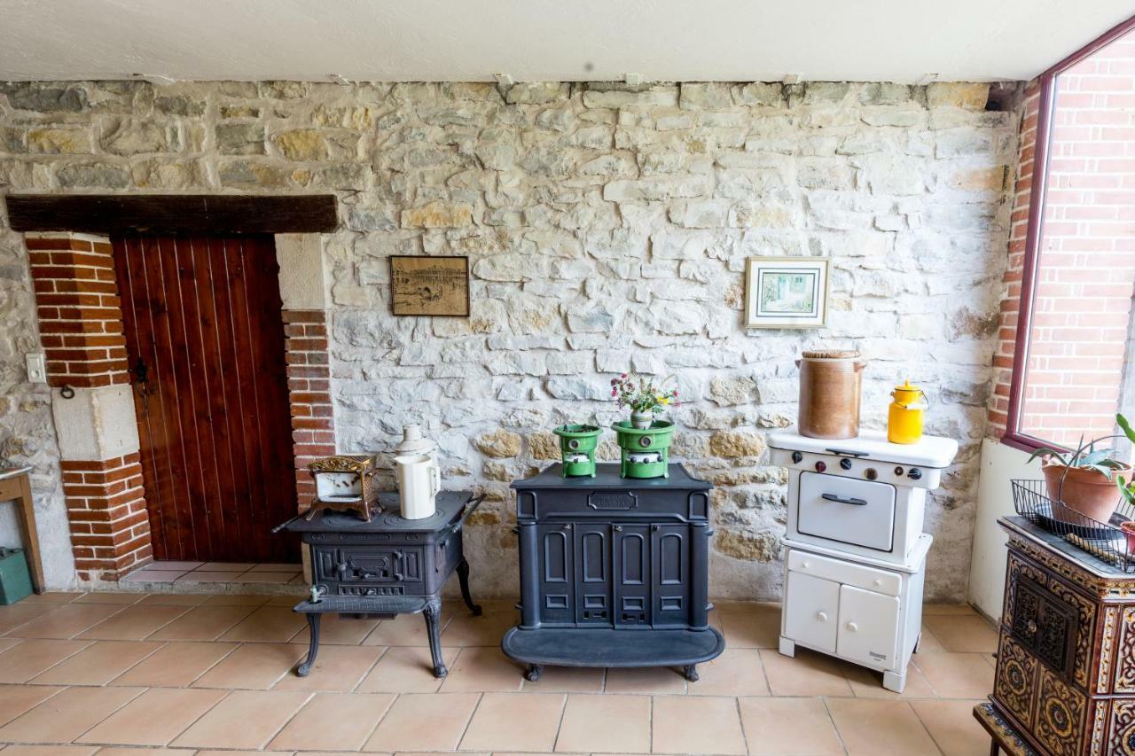 Chambres D'Hotes Domaine Du Bourg Gannay-sur-Loire Exterior photo
